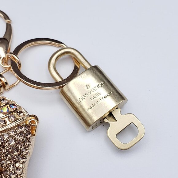 Authentic Louis Vuitton Lock & Key with Unbranded Elephant Charm, Keychain - Picture 5 of 10